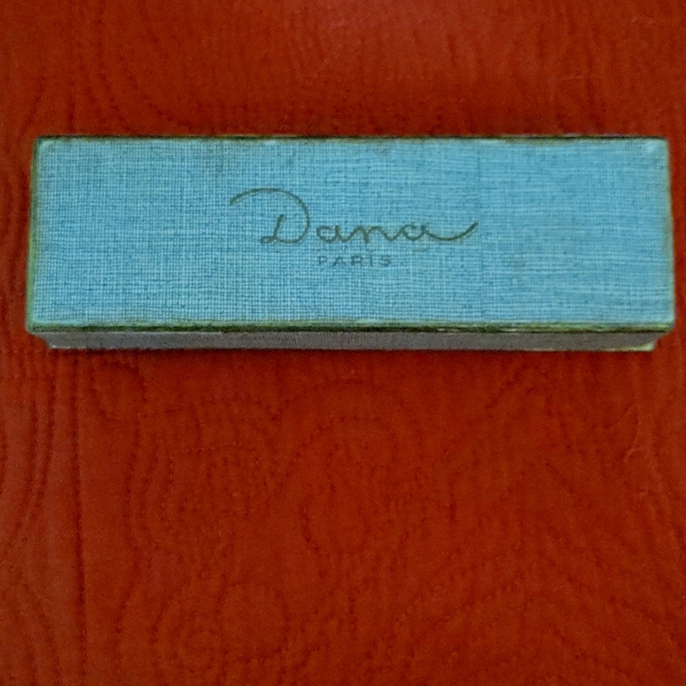 Dana Paris Parfume